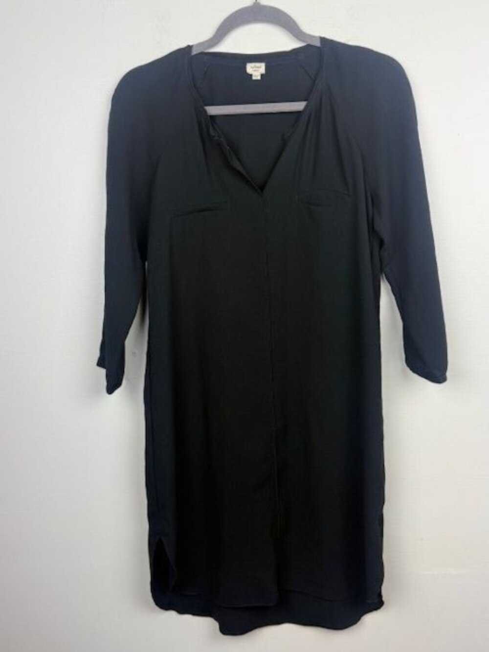 Aritzia Wilfred Women's Black Long Sleeve V Neck Shift Dress -Size XS